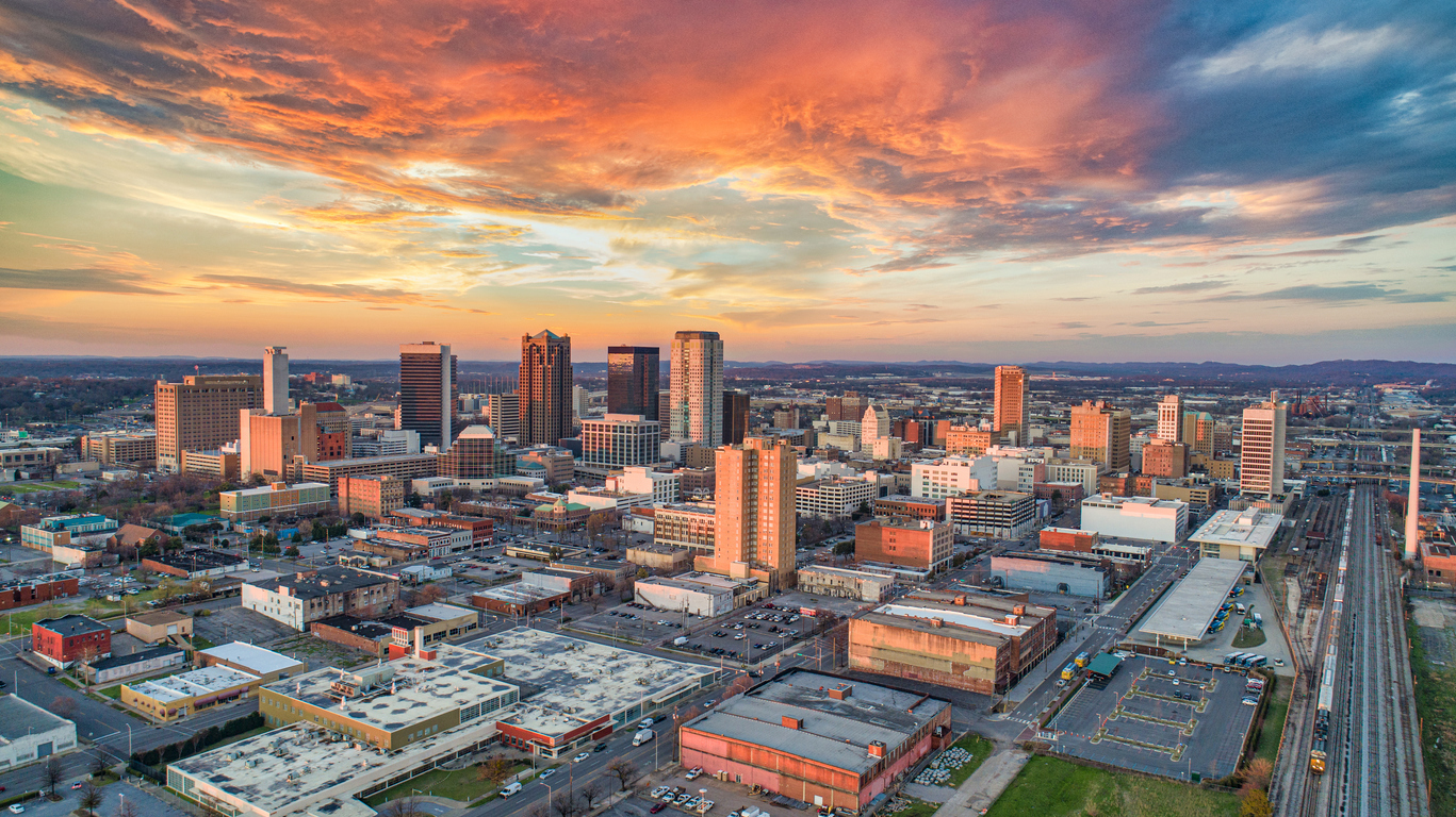 Panoramic Image of Mountain Brook, AL